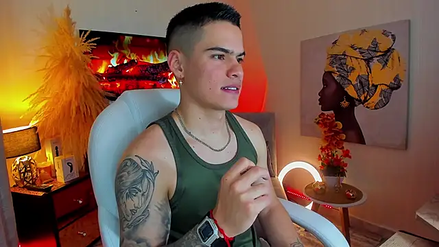 Snapshot of Matias_Murrier chatting on 01.05.25 Matias Murrier online show from 01.05.25