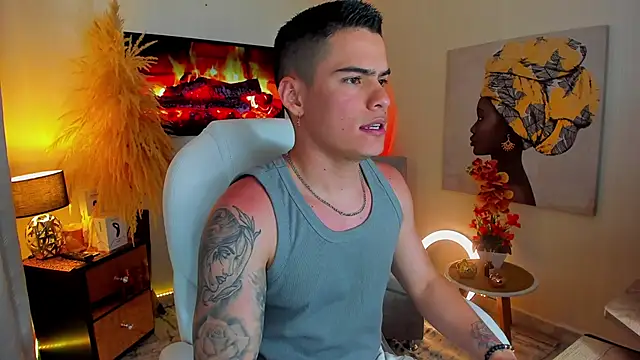 Snapshot of Matias_Murrier chatting on 01.19.25 Matias Murrier online show from 01.19.25