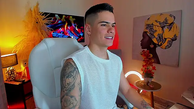 Snapshot of Matias_Murrier chatting on 01.31.25 Matias Murrier online show from 01.31.25