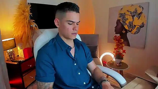 Snapshot of Matias_Murrier chatting on 03.22.25 Matias Murrier online show from 03.22.25