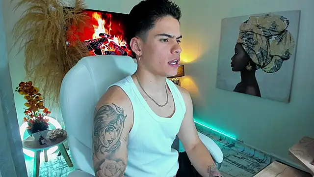 Snapshot of Matias_Murrier chatting on 09.15.25 Matias Murrier online show from 09.15.25