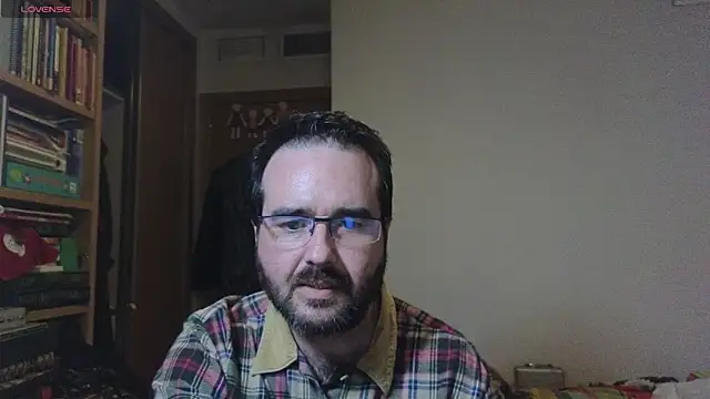 curiosillo83 online show from 01.28.25