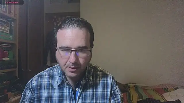 curiosillo83 online show from 02.01.25