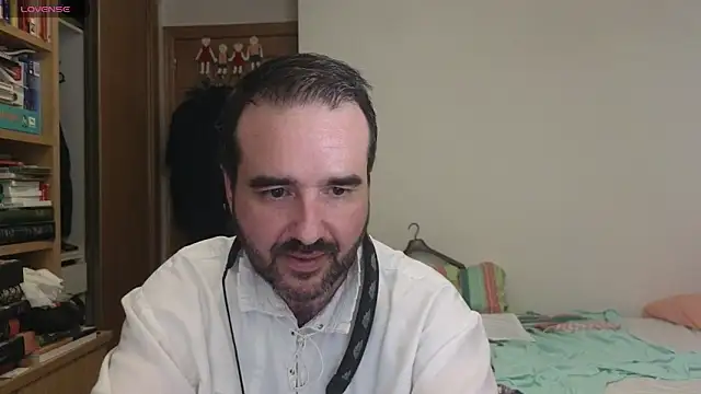 curiosillo83 online show from 09.16.25