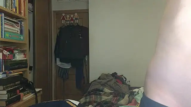 curiosillo83 online show from 11.30.25