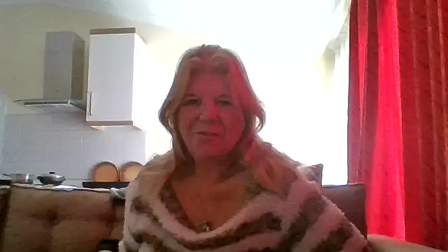 TrustfulVampire1 online show from 02.26.26