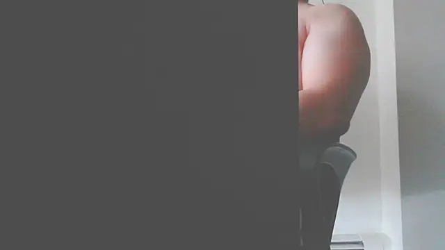 Snapshot of Naked_Man_ chatting on 02.16.26 Naked Man online show from 02.16.26