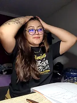 Sakura 0505 online show from 10.18.25