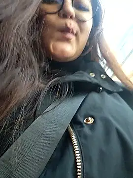 Sakura 0505 online show from 10.18.25