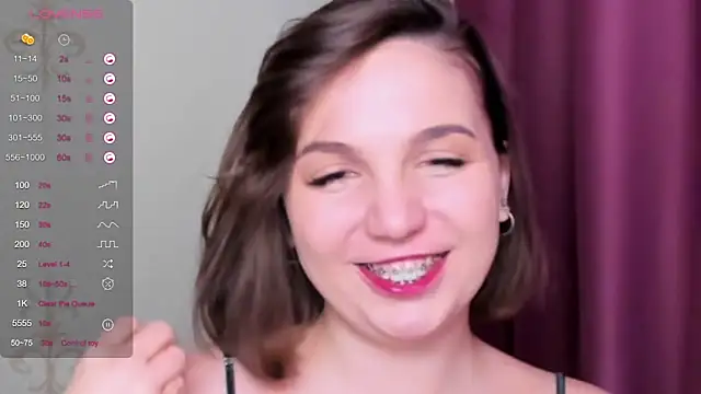 Snapshot of KindHazelHere_ chatting on 02.06.25 KindHazelHere online show from 02.06.25