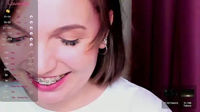 Snapshot of KindHazelHere_ chatting on 02.15.25 KindHazelHere online show from 02.15.25