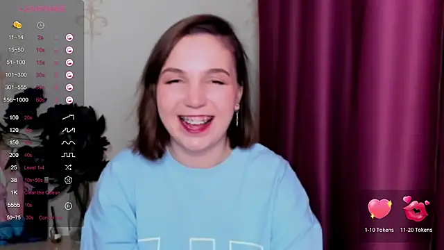 Snapshot of KindHazelHere_ chatting on 02.19.25 KindHazelHere online show from 02.19.25