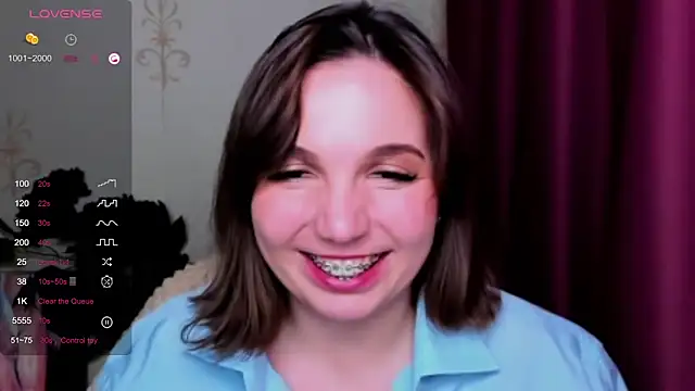 Snapshot of KindHazelHere_ chatting on 03.04.25 KindHazelHere online show from 03.04.25