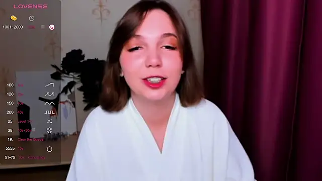 Snapshot of KindHazelHere_ chatting on 03.13.25 KindHazelHere online show from 03.13.25