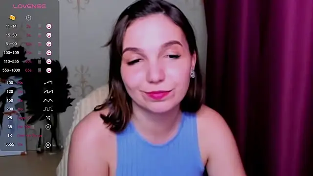 Snapshot of KindHazelHere_ chatting on 03.19.25 KindHazelHere online show from 03.19.25