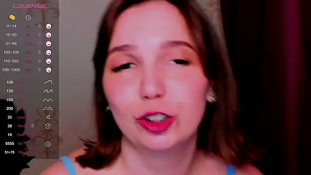 Snapshot of KindHazelHere_ chatting on 03.20.25 KindHazelHere online show from 03.20.25