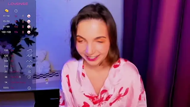 KindHazelHere  online show from 12.15.25