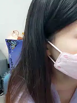 Lu Nana online show from 12.04.24