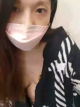 Lu Nana online show from 12.22.24