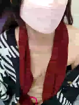 Lu Nana online show from 12.25.24