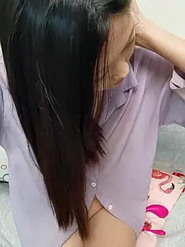 Lu Nana online show from 02.24.25