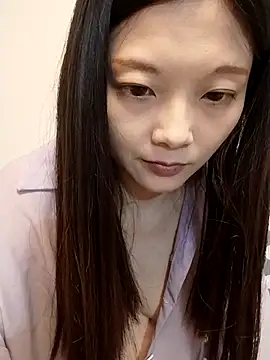 Lu Nana online show from 03.18.25