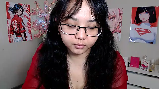 Snapshot of Moertomlly chatting on 10.09.25 Moertomlly online show from 10.09.25