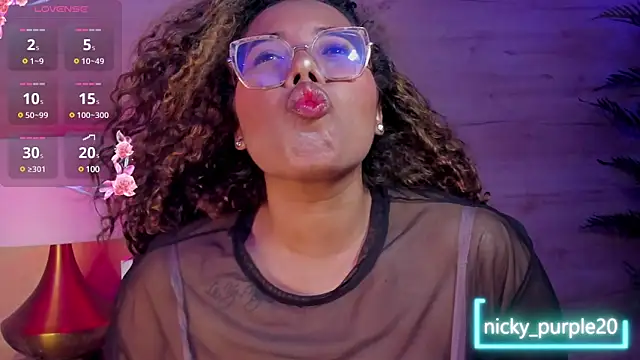  nickypurple  online show from 01.24.25