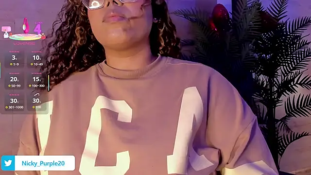  nickypurple  online show from 02.21.25