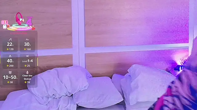  nickypurple  online show from 12.15.25