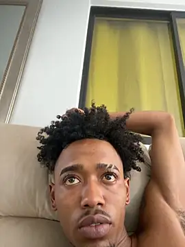 Snapshot of matatanlove chatting on 09.30.25 matatanlove online show from 09.30.25