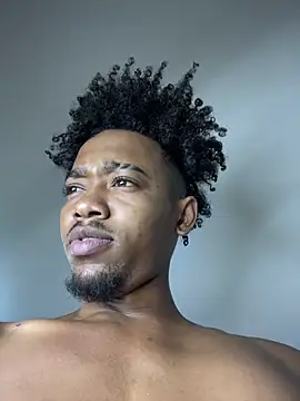 Snapshot of matatanlove chatting on 10.05.25 matatanlove online show from 10.05.25