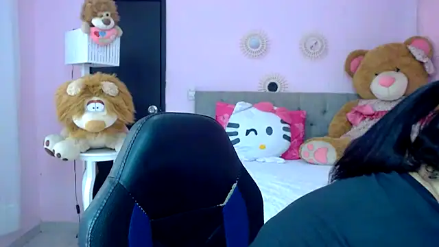 mature martina online show from 12.17.25