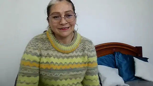 ruby-milf1 online show from 10.03.25