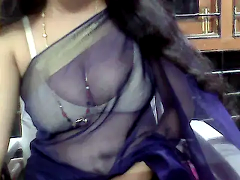 Snapshot of swapna_telugu chatting on 03.08.25 swapna telugu online show from 03.08.25