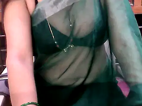 Snapshot of swapna_telugu chatting on 03.12.25 swapna telugu online show from 03.12.25