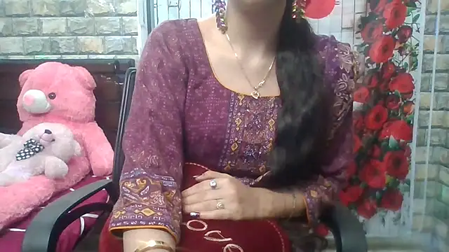 Sexy iknoor online show from 02.24.26