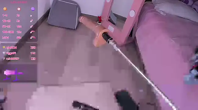 Snapshot of isa_red_hair chatting on 02.26.25 isa red hair online show from 02.26.25