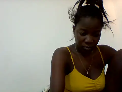 Snapshot of Alessandrajenna chatting on 02.18.26 Alessandrajenna online show from 02.18.26