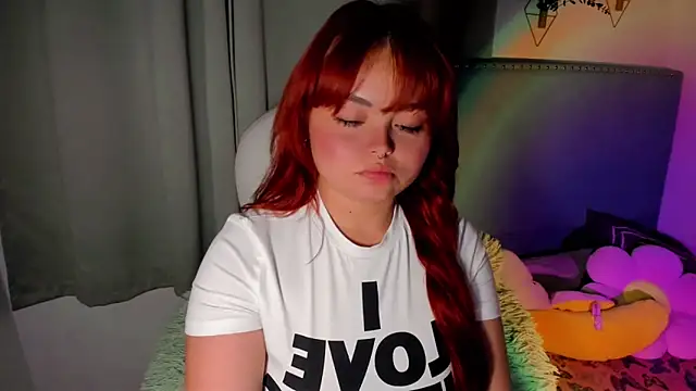 Snapshot of damn_that_booty chatting on 10.02.25 damn that booty online show from 10.02.25