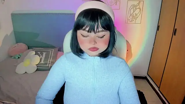 Snapshot of damn_that_booty chatting on 11.06.25 damn that booty online show from 11.06.25