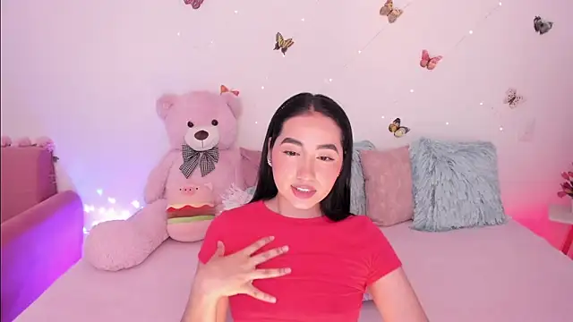 Zara uwu  online show from 04.23.26