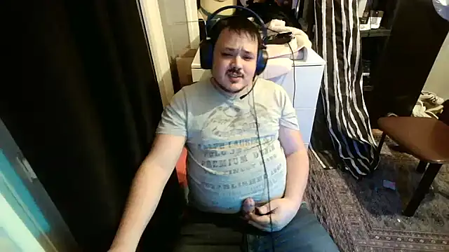 Bebemickey75 online show from 02.26.25