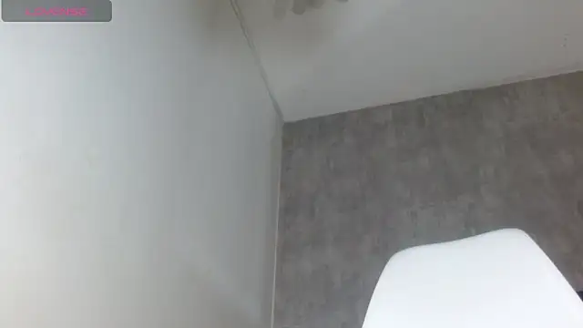 Snapshot of wendy_rivera_ chatting on 02.10.25 wendy rivera online show from 02.10.25