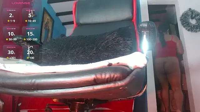 Snapshot of wendy_rivera_ chatting on 10.05.25 wendy rivera online show from 10.05.25