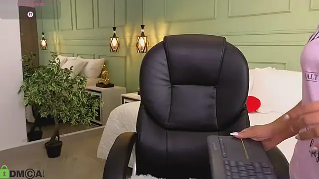 Snapshot of kataliina__ chatting on 02.03.26 kataliina online show from 02.03.26