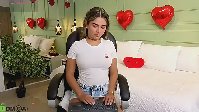 Snapshot of kataliina__ chatting on 02.09.26 kataliina online show from 02.09.26