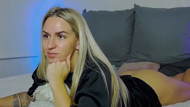 SofiJames online show from 09.28.25