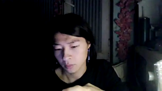 CarlyJoy online show from 12.02.25