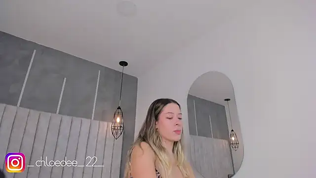 chloe d online show from 01.19.25